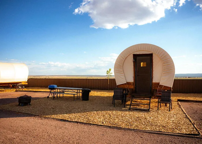 Luxury tent Desert Sage Retreat *